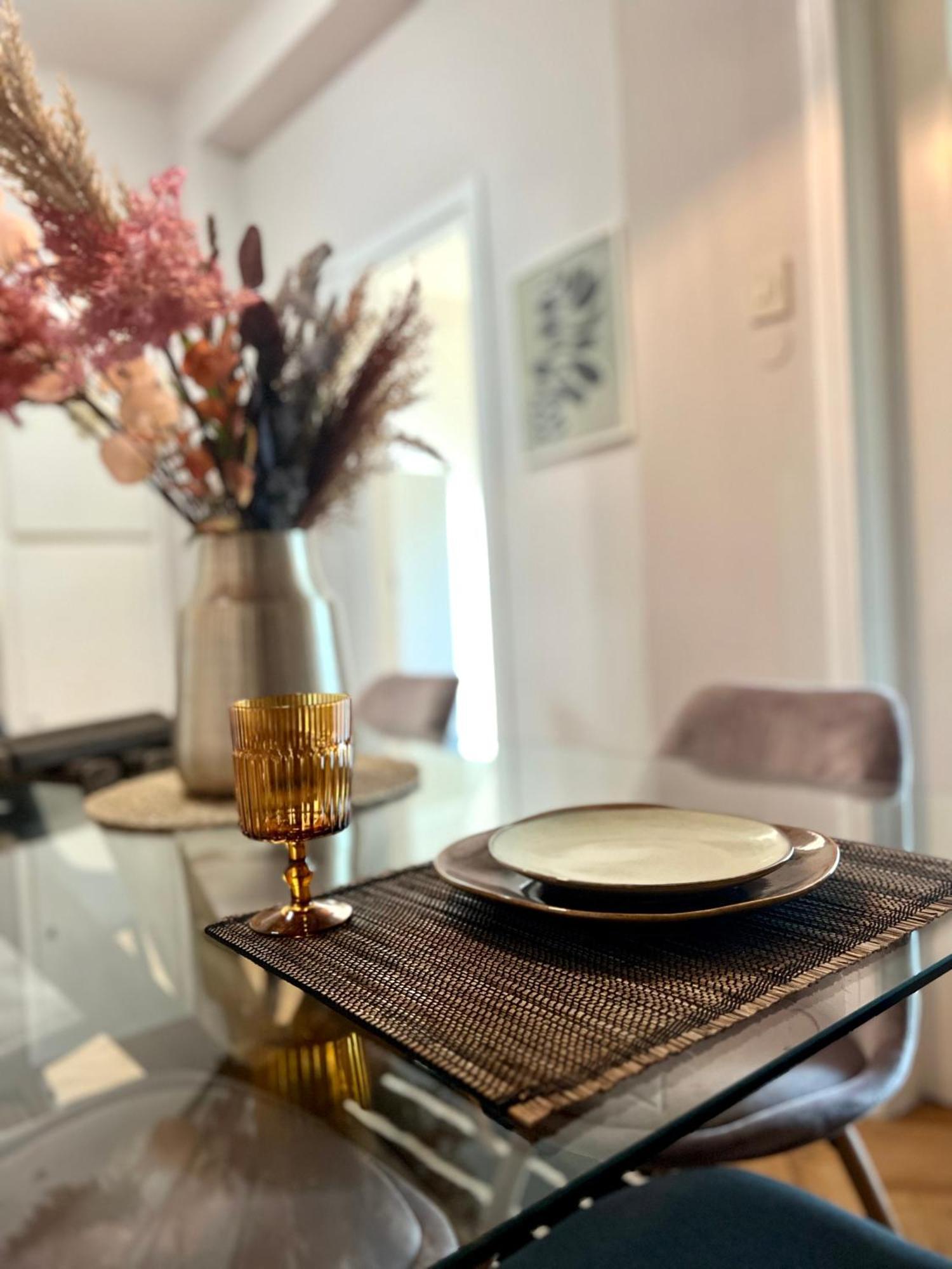 Residence Locchi ตรีเอสเต ภายนอก รูปภาพ